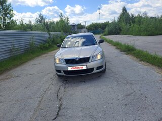 2012 Skoda Octavia II (A5) Рестайлинг, серебристый, 650000 рублей, вид 1