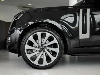 2026 Land Rover Range Rover D300 MHEV V, чёрный, 21500000 рублей, вид 4