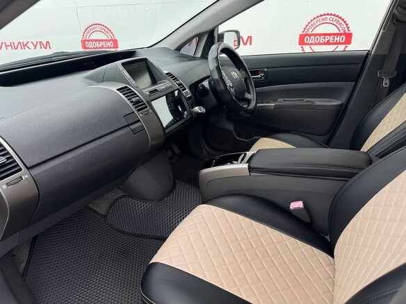2010 Toyota Prius JDM II Рестайлинг (XW20), белый, 679000 рублей - вид 32
