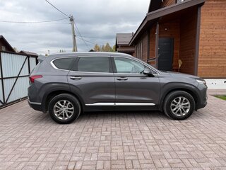 2019 Hyundai Santa Fe IV, серый, 3050000 рублей, вид 4