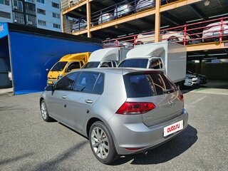 2014 Volkswagen Golf VII, серый, 1226069 рублей, вид 5
