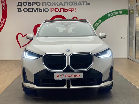 2026 BMW X3 Long 30L xDrive IV (G45/G48), белый, 7360000 рублей - вид 1