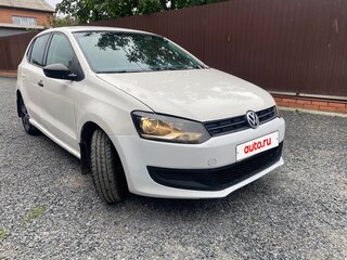 2011 Volkswagen Polo V, белый, 395000 рублей, вид 3