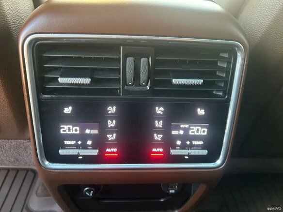 2018 Porsche Cayenne S III, бежевый - вид 18