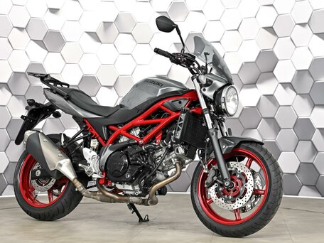 2019 Suzuki SV 650, серый, 495000 рублей, вид 1