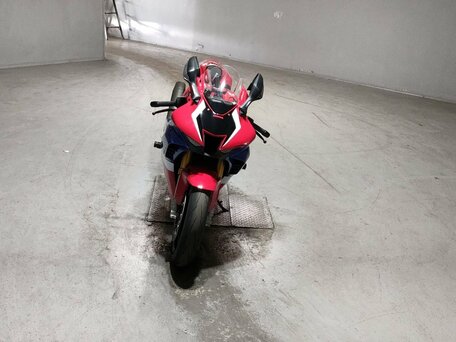 2020 Honda CBR 1000 RR/RA Fireblade, красный, 1790000 рублей, вид 3