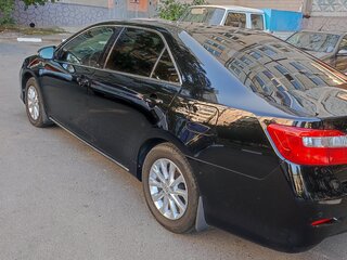 2014 Toyota Camry VII (XV50), чёрный, 1850000 рублей, вид 3