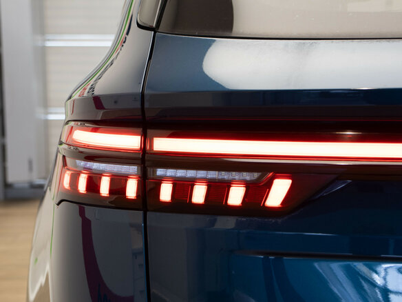 2023 Geely Monjaro I, синий, 2889000 рублей - вид 39