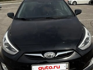 2013 Hyundai Solaris I, чёрный, 865000 рублей, вид 1