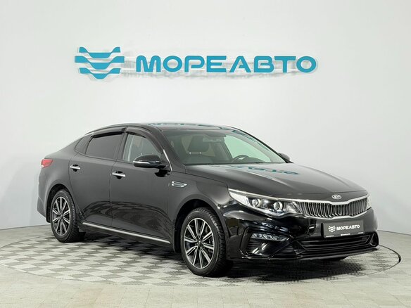 2018 Kia Optima IV Рестайлинг, чёрный, 2360000 рублей - вид 2