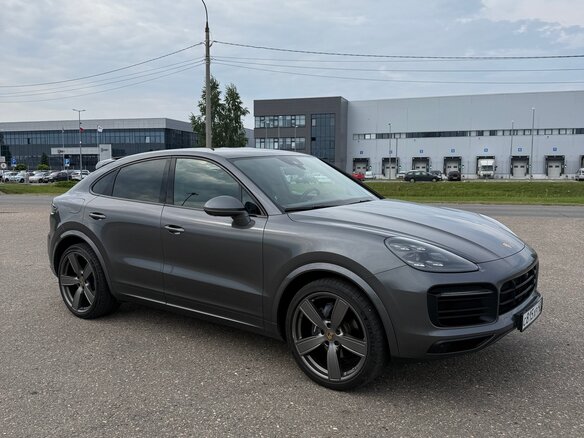 2021 Porsche Cayenne Coupé III, серый, 7000000 рублей - вид 4