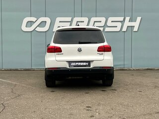 2013 Volkswagen Tiguan I Рестайлинг, белый, 1550000 рублей, вид 4