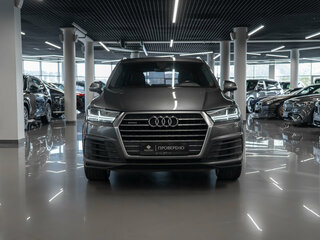 2015 Audi Q7 II (4M), серый, 4200000 рублей, вид 3