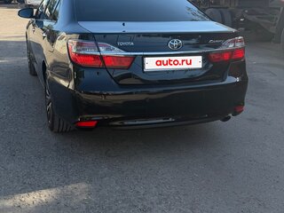 2015 Toyota Camry VII (XV50) Рестайлинг, чёрный, 1930000 рублей, вид 5
