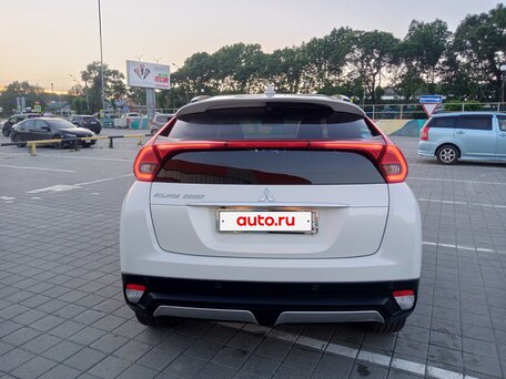 2018 Mitsubishi Eclipse Cross I, белый, 1670000 рублей, вид 3