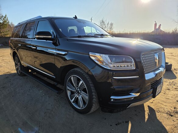 2018 Lincoln Navigator L IV, чёрный, 5500000 рублей - вид 2