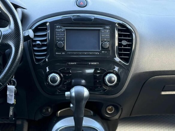2011 Nissan Juke I, белый - вид 15