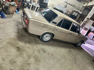 1993 Lada (ВАЗ) 2106 4-speed, бежевый, 60000 рублей, вид 2