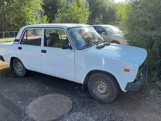 2009 Lada (ВАЗ) 2105, белый, 230000 рублей, вид 3