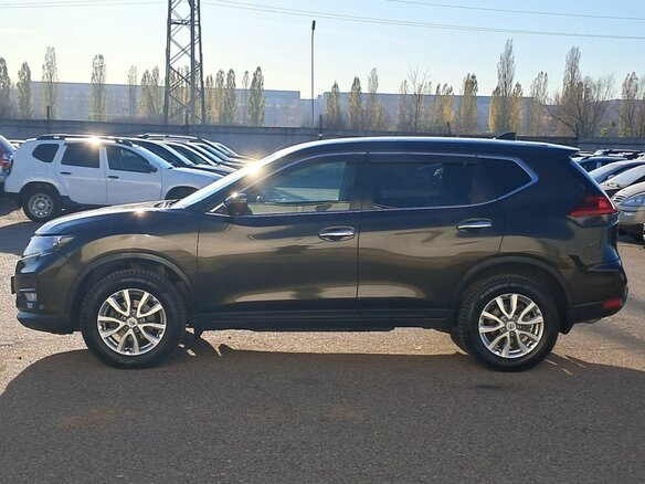 2019 Nissan X-Trail III Рестайлинг, коричневый, 2050000 рублей - вид 7