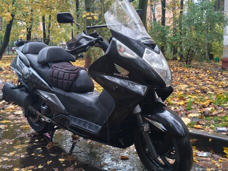 2005 Honda Silver Wing 600, чёрный, 405000 рублей, вид 2