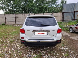 2012 Toyota Highlander II (XU40) Рестайлинг, белый, 2500000 рублей, вид 3