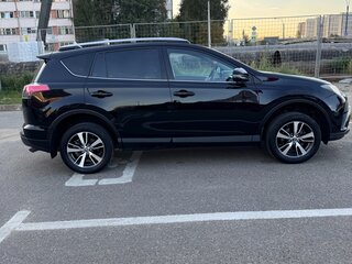 2016 Toyota RAV4 IV (XA40) Рестайлинг, чёрный, 2350000 рублей, вид 2