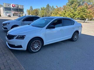 2017 Skoda Octavia III (A7) Рестайлинг, белый, 1595000 рублей, вид 1