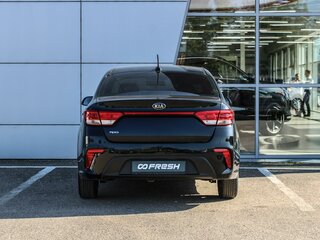 2020 Kia Rio IV, чёрный, 1290000 рублей, вид 4