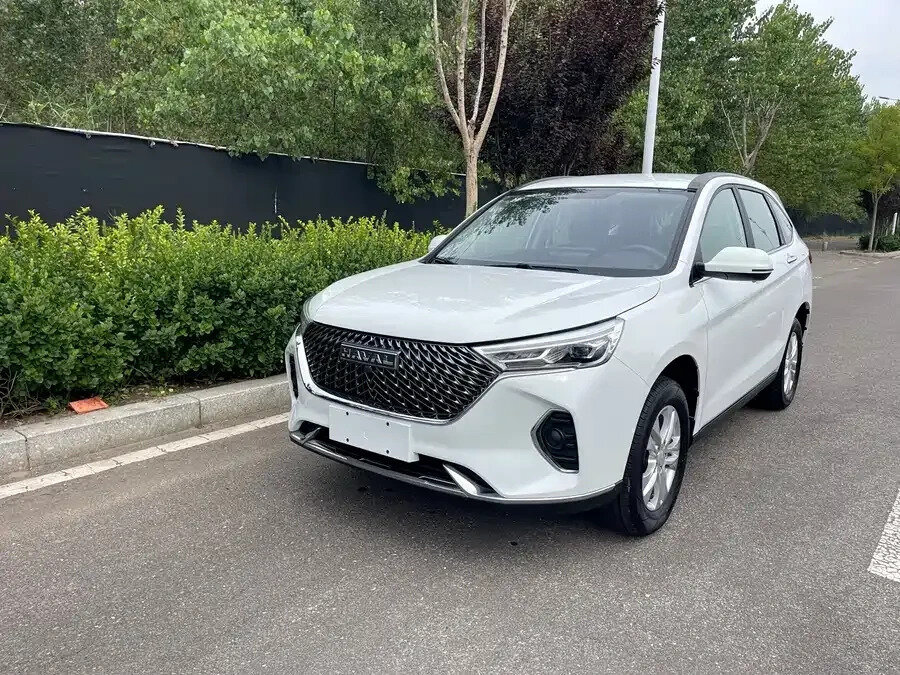 Открыть фотографии: Haval M6 II