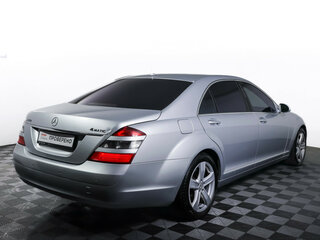 2006 Mercedes-Benz S-Класс 500 V (W221), серебристый, 909000 рублей, вид 5