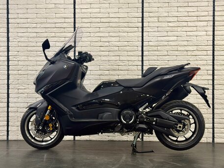 2026 Yamaha TMAX, серый, 1850000 рублей, вид 1