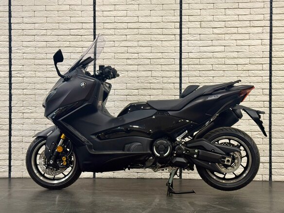 2026 Yamaha TMAX, серый, 1790000 рублей