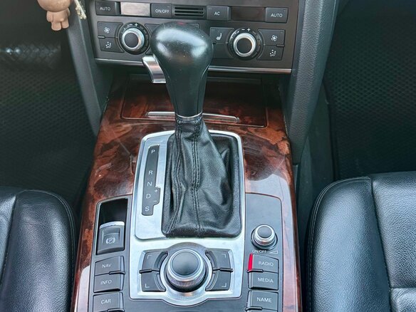 2011 Audi A6 III (C6) Рестайлинг, белый, 1300000 рублей - вид 15