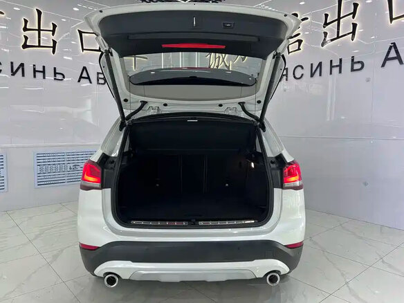 2022 BMW X1 Long 20Li sDrive II (F48) Рестайлинг, белый, 1937000 рублей - вид 17