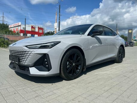 Changan UNI-V I