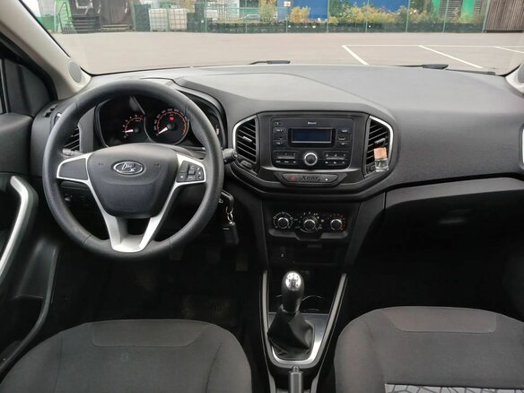 2021 Lada (ВАЗ) XRAY I, чёрный, 800000 рублей - вид 5