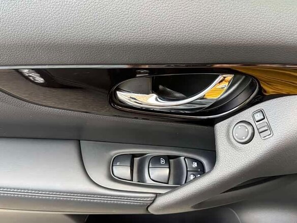 2023 Nissan X-Trail III Рестайлинг, чёрный - вид 19