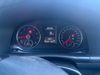 2012 Volkswagen Touran I Рестайлинг 2, белый, 850000 рублей, вид 5