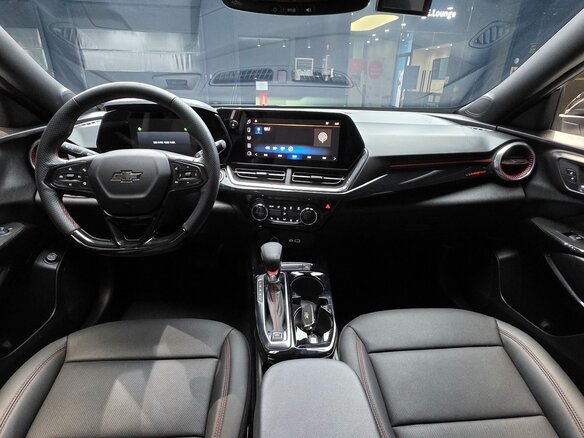 2023 Chevrolet Trax II, белый, 1690001 рублей - вид 9