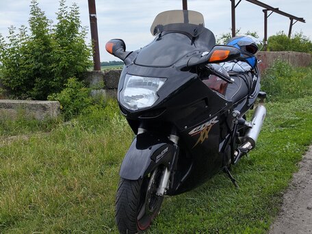 1997 Honda CBR 1100 XX, чёрный, 365000 рублей, вид 4