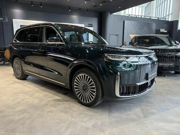 2026 Esteo Exlantix ET8, зелёный - вид 1