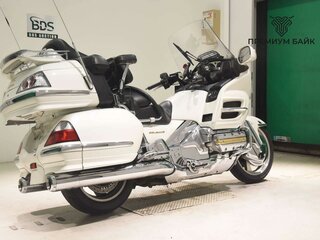 2004 Honda GL 1800 Gold Wing, белый, 975000 рублей, вид 5