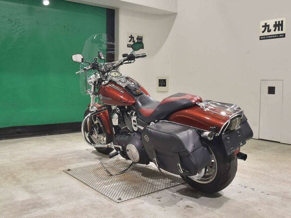 2009 Harley-Davidson Fat Bob, красный, 715000 рублей - вид 5
