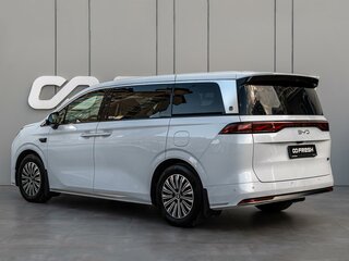 2025 BYD Xia (M9) 36.6 kWh, белый, 5825000 рублей, вид 2