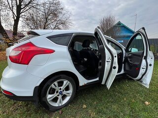 2012 Ford Focus III, белый, 655000 рублей, вид 3