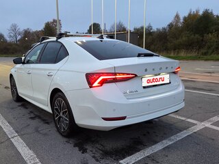 2021 Skoda Octavia IV (A8), белый, 2000000 рублей, вид 1