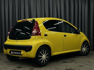 2007 Peugeot 107 I, жёлтый, 299900 рублей, вид 2