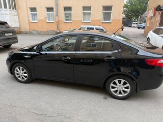 2012 Kia Rio 4-speed III, чёрный, 1090000 рублей, вид 5