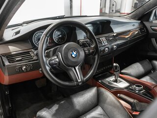 2007 BMW 5 серии 525d V (E60/E61) Рестайлинг, чёрный, 1498000 рублей, вид 5
